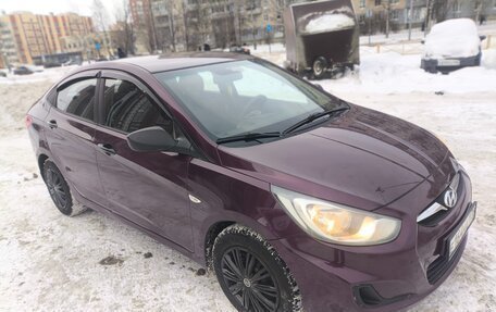 Hyundai Solaris II рестайлинг, 2011 год, 619 000 рублей, 6 фотография