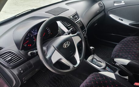 Hyundai Solaris II рестайлинг, 2011 год, 619 000 рублей, 13 фотография