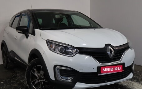 Renault Kaptur I рестайлинг, 2017 год, 899 000 рублей, 1 фотография