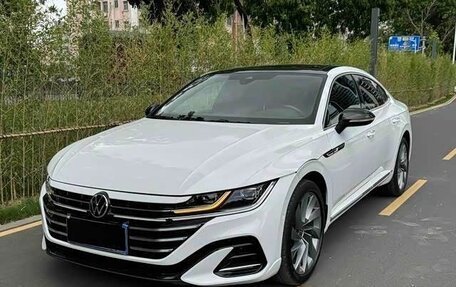 Volkswagen Arteon I, 2023 год, 3 925 000 рублей, 1 фотография