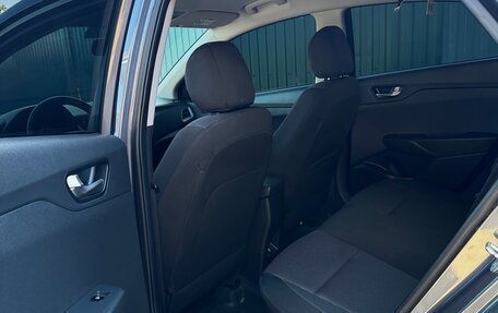 Hyundai Solaris II рестайлинг, 2021 год, 1 750 000 рублей, 13 фотография