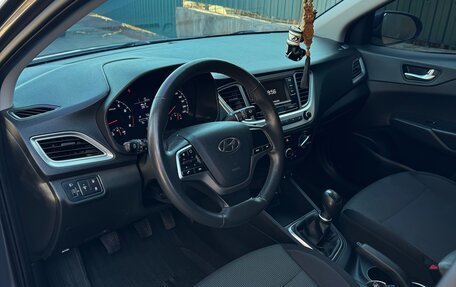 Hyundai Solaris II рестайлинг, 2021 год, 1 750 000 рублей, 11 фотография