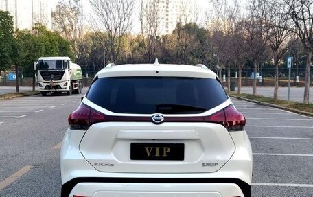 Nissan Kicks I, 2023 год, 1 200 000 рублей, 5 фотография