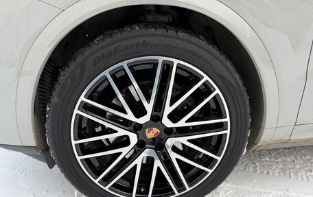 Porsche Cayenne III, 2025 год, 17 000 000 рублей, 6 фотография