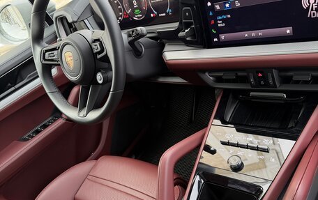 Porsche Cayenne III, 2025 год, 17 000 000 рублей, 20 фотография