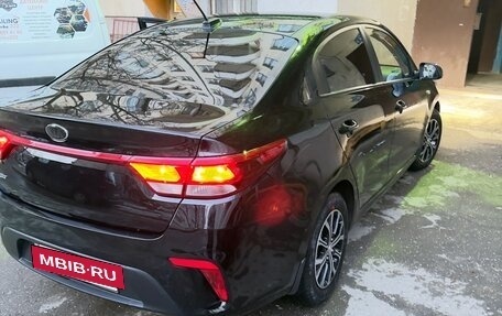 KIA Rio IV, 2017 год, 1 210 000 рублей, 4 фотография