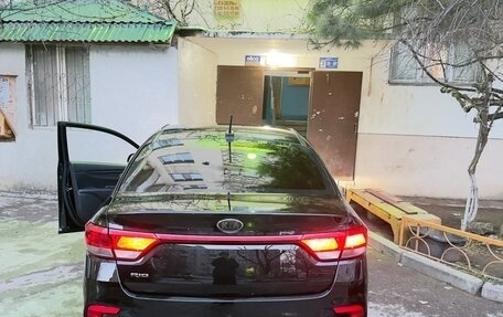 KIA Rio IV, 2017 год, 1 210 000 рублей, 2 фотография