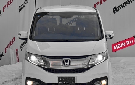 Honda Stepwgn IV, 2016 год, 2 100 000 рублей, 2 фотография