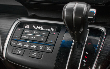 Honda Stepwgn IV, 2016 год, 2 100 000 рублей, 17 фотография