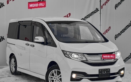 Honda Stepwgn IV, 2016 год, 2 100 000 рублей, 3 фотография
