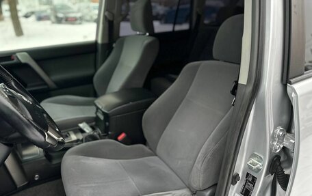 Toyota Land Cruiser Prado 150 рестайлинг 2, 2012 год, 2 550 000 рублей, 8 фотография