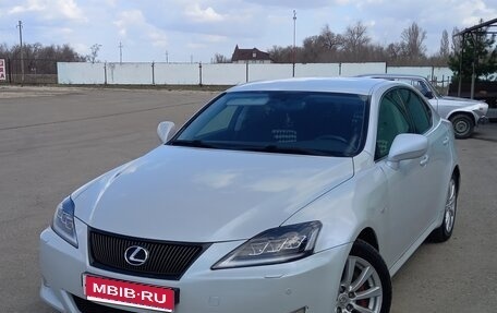 Lexus IS II рестайлинг 2, 2007 год, 700 000 рублей, 1 фотография
