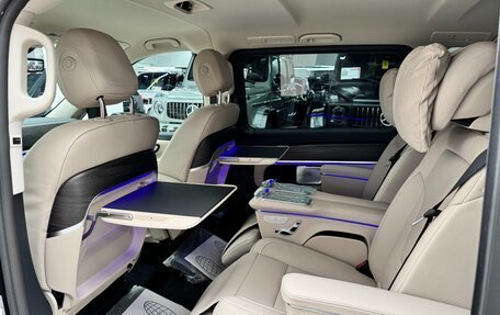 Mercedes-Benz V-Класс, 2025 год, 14 190 000 рублей, 20 фотография