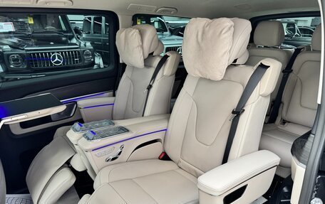 Mercedes-Benz V-Класс, 2025 год, 14 190 000 рублей, 23 фотография