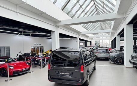 Mercedes-Benz V-Класс, 2025 год, 14 190 000 рублей, 39 фотография