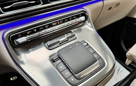 Mercedes-Benz V-Класс, 2025 год, 14 190 000 рублей, 31 фотография