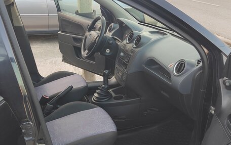 Ford Fiesta, 2007 год, 450 000 рублей, 12 фотография