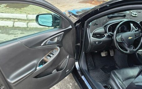 Chevrolet Malibu IX, 2016 год, 1 600 000 рублей, 8 фотография