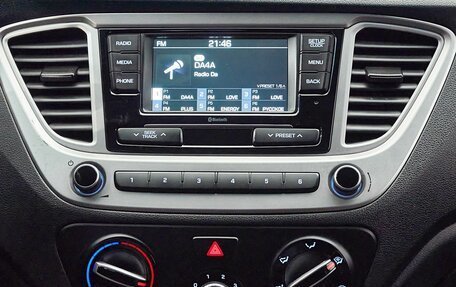 Hyundai Solaris II рестайлинг, 2020 год, 1 299 000 рублей, 21 фотография