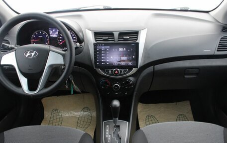Hyundai Solaris II рестайлинг, 2013 год, 694 000 рублей, 13 фотография