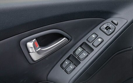 Hyundai ix35 I рестайлинг, 2013 год, 1 490 400 рублей, 10 фотография