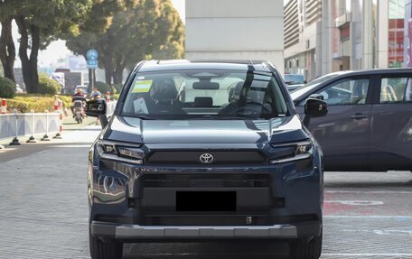 Toyota RAV4, 2026 год, 4 597 000 рублей, 2 фотография