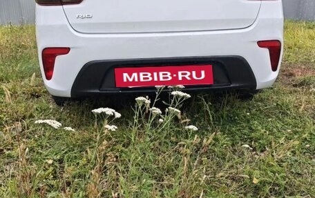 KIA Rio III рестайлинг, 2017 год, 1 299 000 рублей, 2 фотография