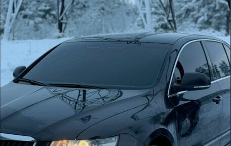 Skoda Superb III рестайлинг, 2011 год, 1 200 000 рублей, 1 фотография