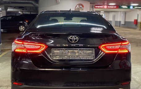 Toyota Camry, 2019 год, 2 575 000 рублей, 9 фотография