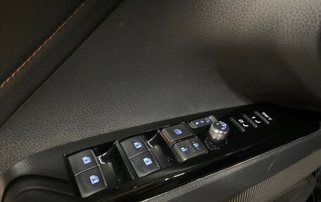 Toyota Camry, 2019 год, 2 575 000 рублей, 14 фотография