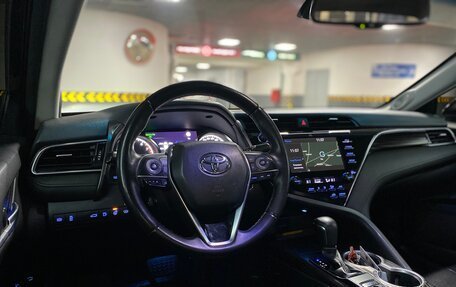 Toyota Camry, 2019 год, 2 575 000 рублей, 16 фотография