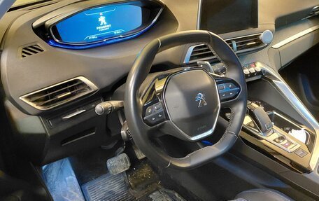Peugeot 5008 II, 2018 год, 2 100 000 рублей, 4 фотография