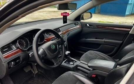 Skoda Superb III рестайлинг, 2011 год, 1 200 000 рублей, 8 фотография