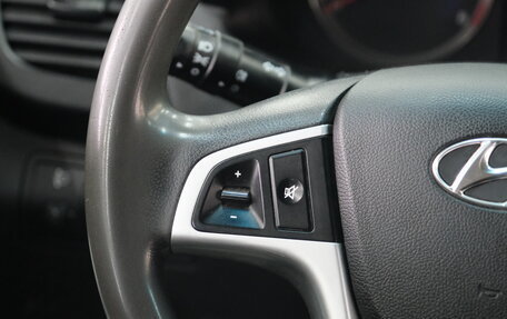 Hyundai Solaris II рестайлинг, 2013 год, 839 000 рублей, 14 фотография