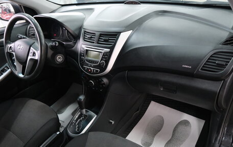 Hyundai Solaris II рестайлинг, 2013 год, 839 000 рублей, 22 фотография