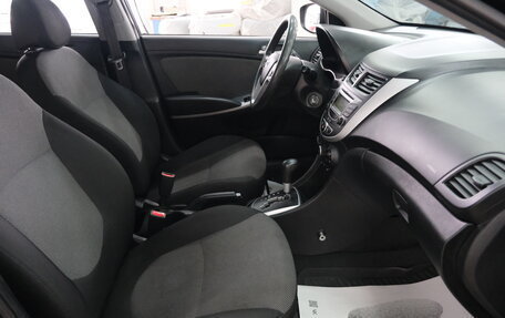 Hyundai Solaris II рестайлинг, 2013 год, 839 000 рублей, 23 фотография