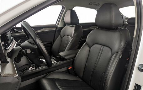 KIA K5, 2021 год, 2 700 000 рублей, 20 фотография