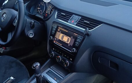 Skoda Octavia, 2014 год, 1 800 000 рублей, 17 фотография