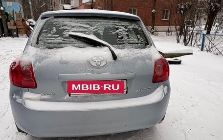 Toyota Auris II, 2007 год, 700 000 рублей, 3 фотография