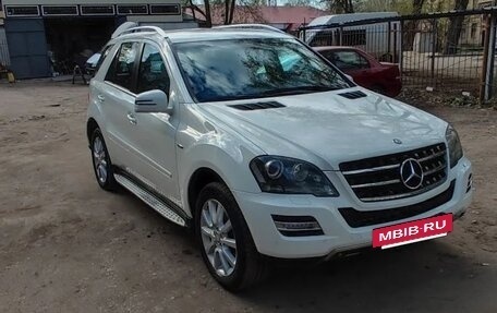 Mercedes-Benz M-Класс, 2011 год, 2 400 000 рублей, 14 фотография