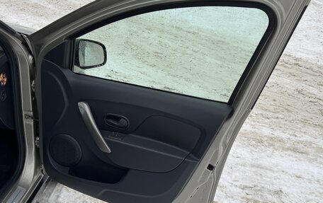 Renault Sandero II рестайлинг, 2019 год, 1 340 000 рублей, 9 фотография