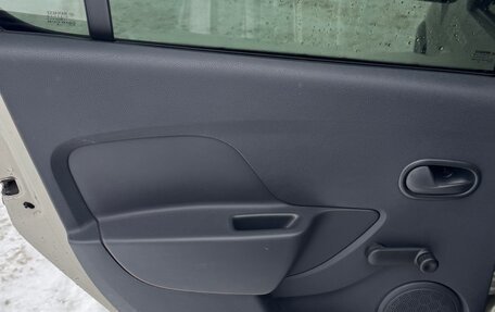 Renault Sandero II рестайлинг, 2019 год, 1 340 000 рублей, 13 фотография