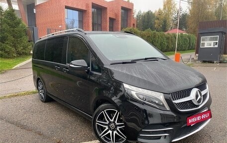 Mercedes-Benz V-Класс, 2021 год, 6 550 000 рублей, 5 фотография