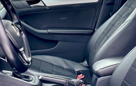 Volkswagen Jetta VI, 2017 год, 1 259 000 рублей, 7 фотография