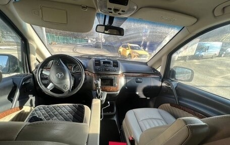 Mercedes-Benz Viano, 2013 год, 2 300 000 рублей, 4 фотография