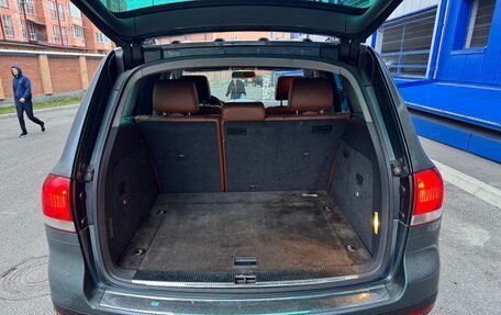 Volkswagen Touareg III, 2004 год, 850 000 рублей, 14 фотография