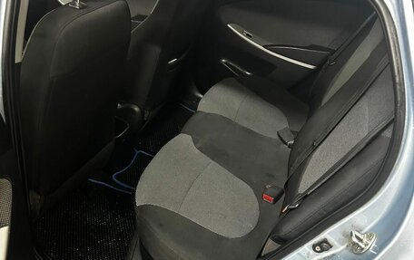 Hyundai Solaris II рестайлинг, 2012 год, 950 000 рублей, 12 фотография