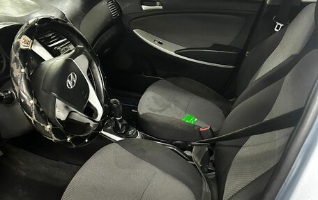 Hyundai Solaris II рестайлинг, 2012 год, 950 000 рублей, 14 фотография