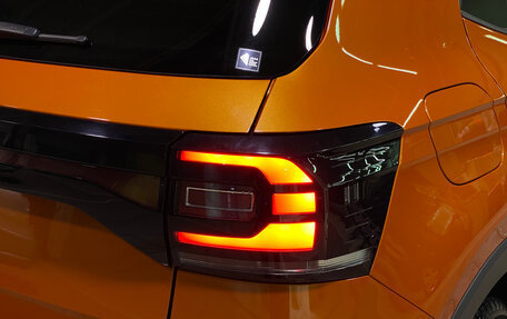 Volkswagen T-Cross I, 2020 год, 1 700 000 рублей, 8 фотография