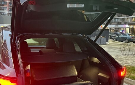 Lexus RX IV рестайлинг, 2023 год, 10 000 000 рублей, 5 фотография